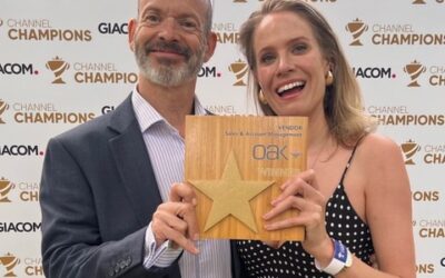 Oak Account Management Team Wins Industry Award at Channel Champions